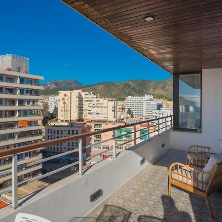 Apartment Stunning Seaviews Close To